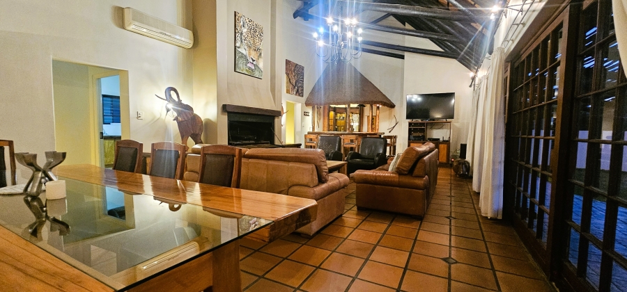 5 Bedroom Property for Sale in Myburgh Park Western Cape